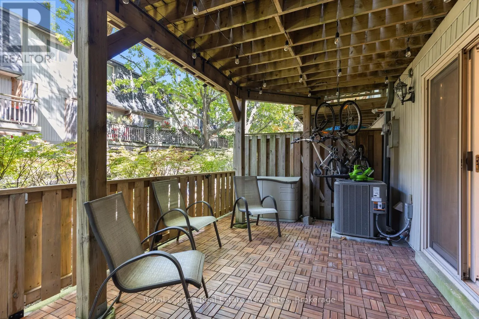 20 - 1020 WALDEN CIRCLE