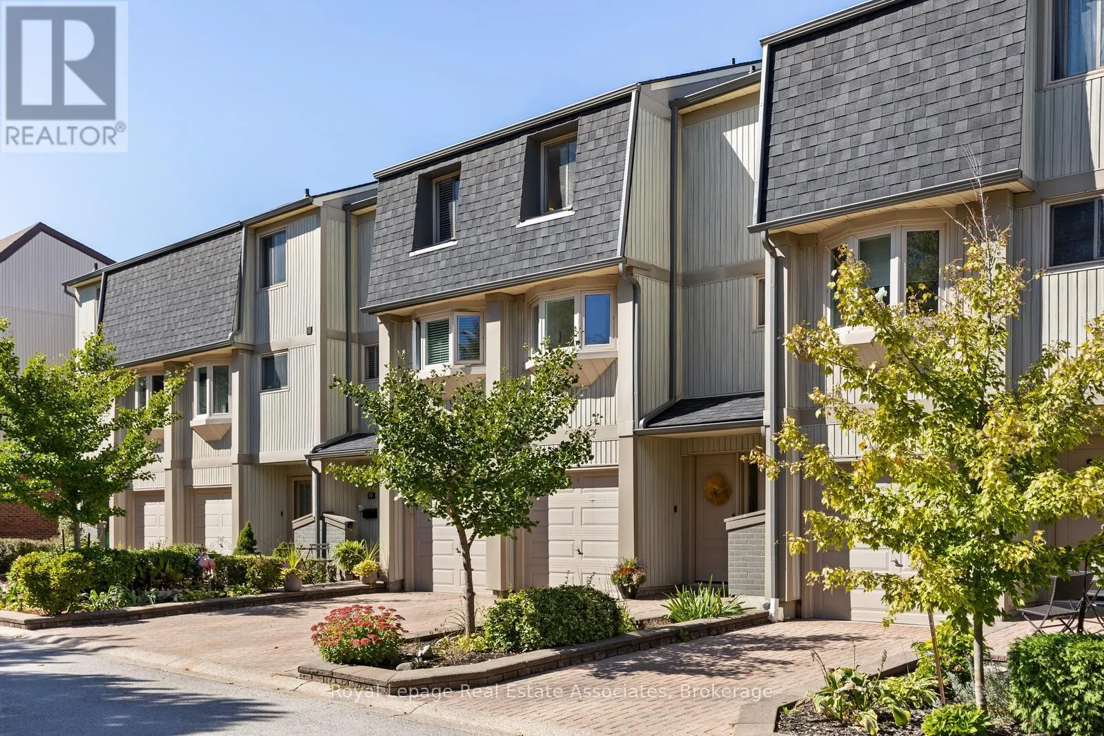 20 - 1020 WALDEN CIRCLE