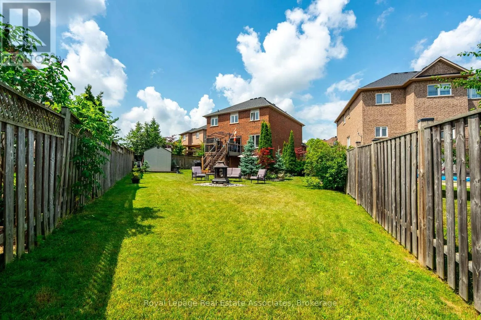 16 SANDYSIDE CRESCENT