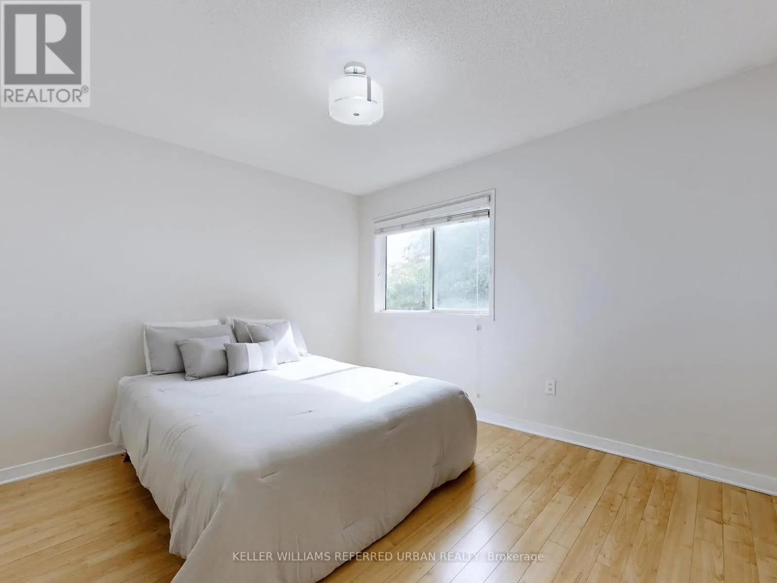 50 - 1480 BRITANNIA ROAD W
