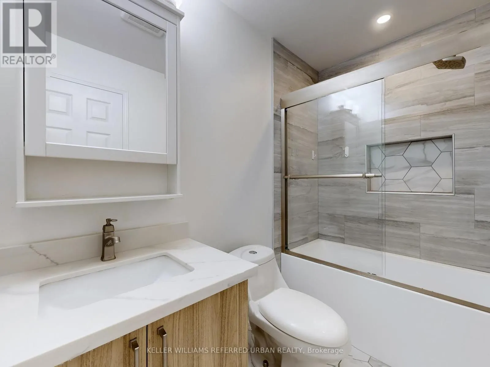 50 - 1480 BRITANNIA ROAD W