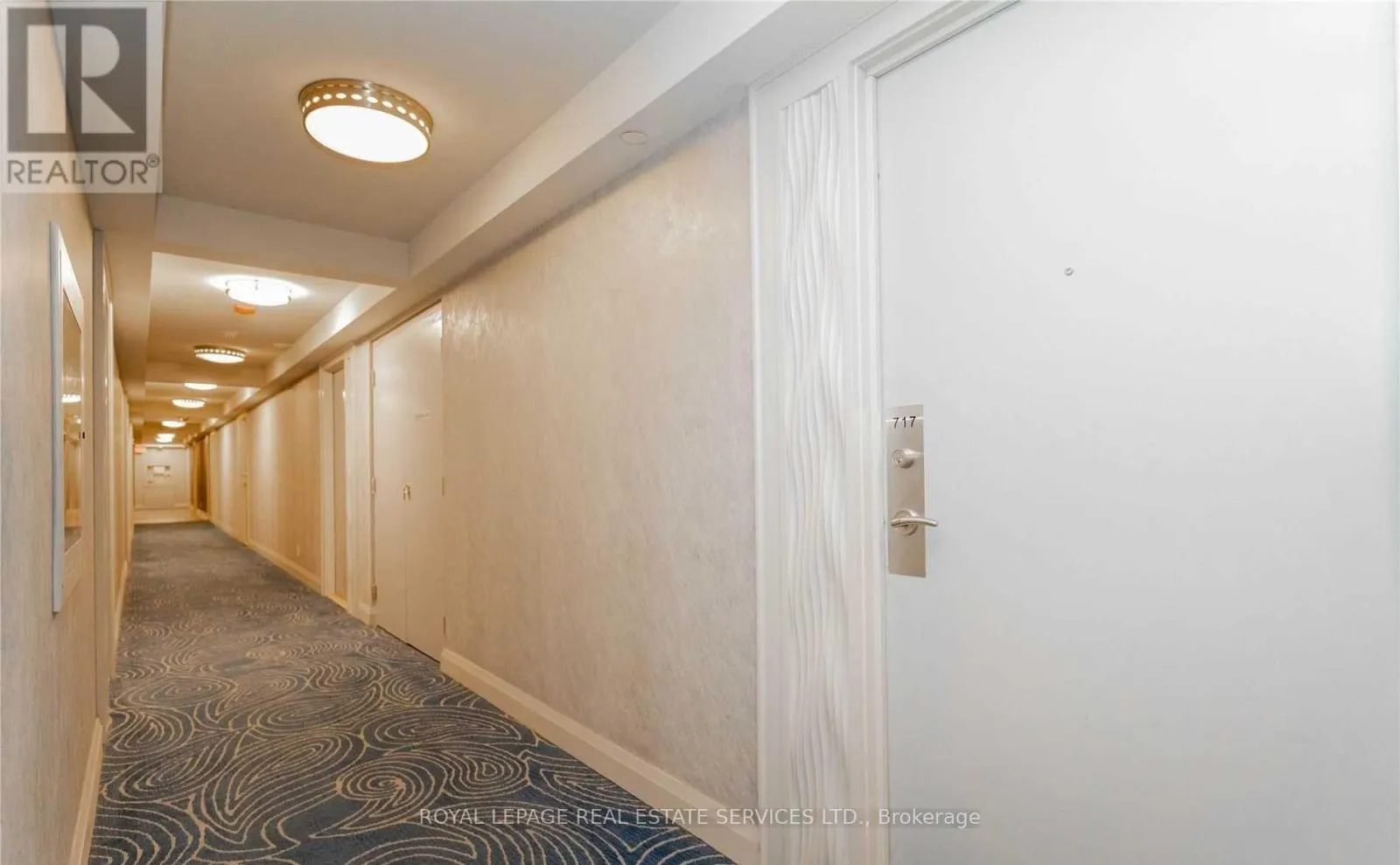 717 - 80 ESTHER LORRIE DRIVE
