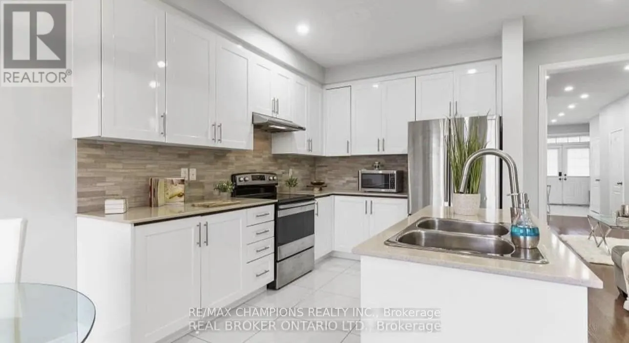 56 GOODSWAY TRAIL