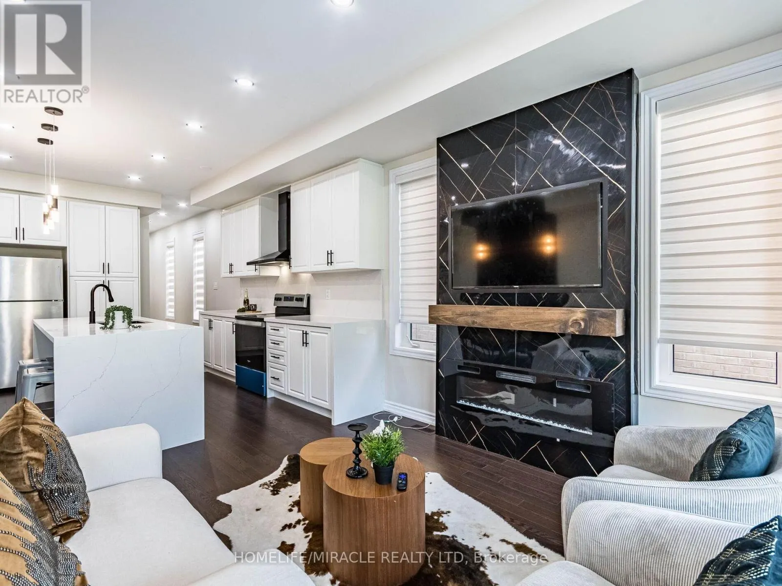 1416 OAKMONT COMMON E