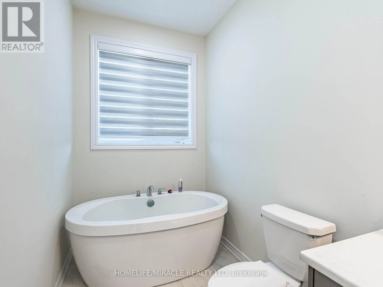 1416 OAKMONT COMMON E