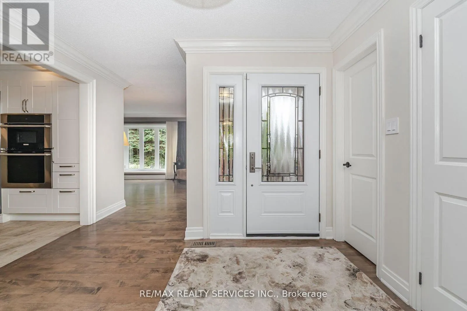 33 CARNFORTH DRIVE