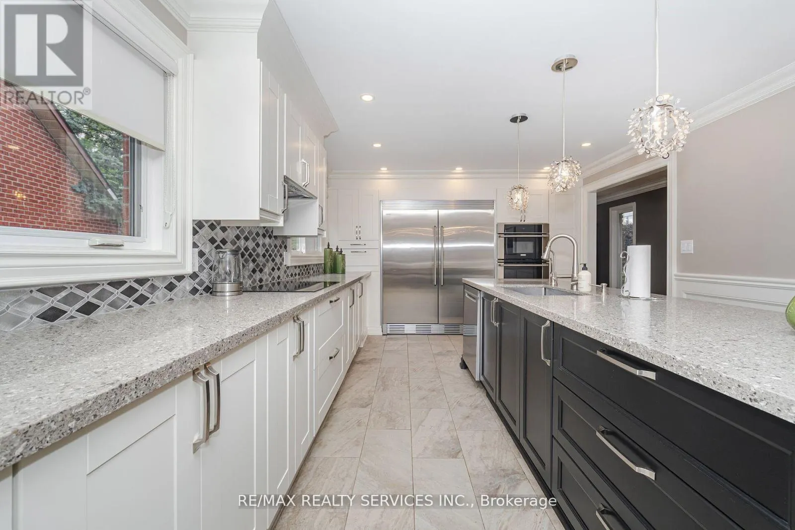 33 CARNFORTH DRIVE