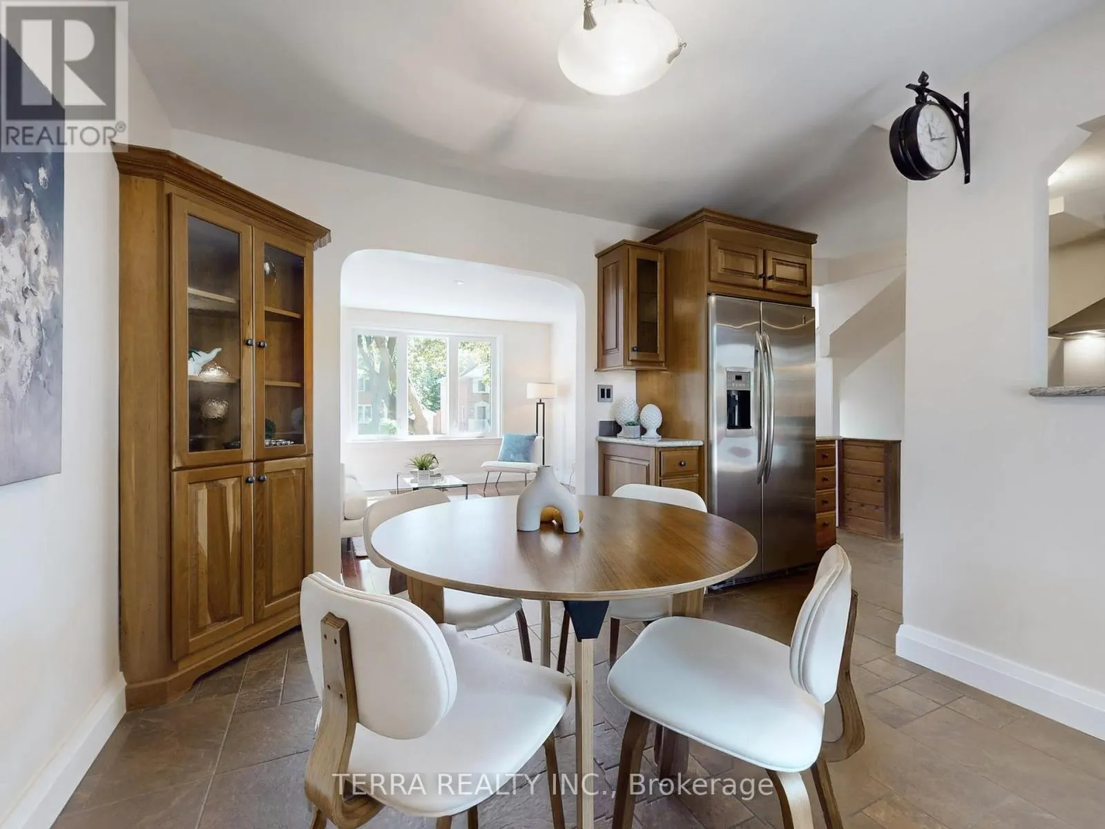 40 ALLANBROOKE DRIVE