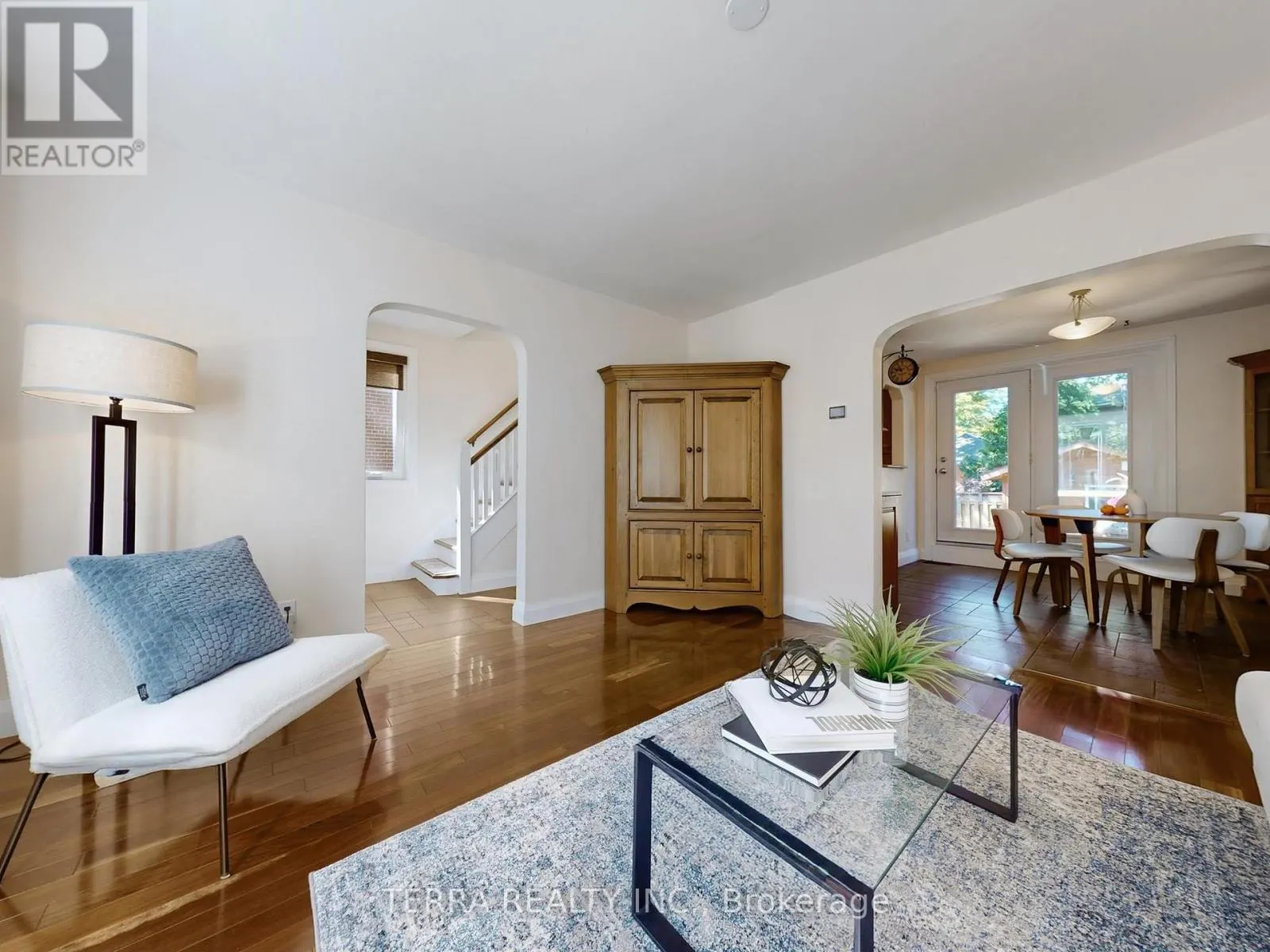 40 ALLANBROOKE DRIVE