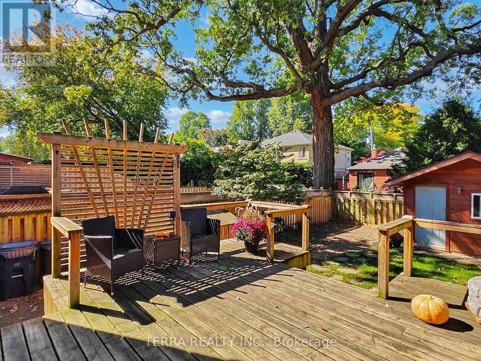 40 ALLANBROOKE DRIVE