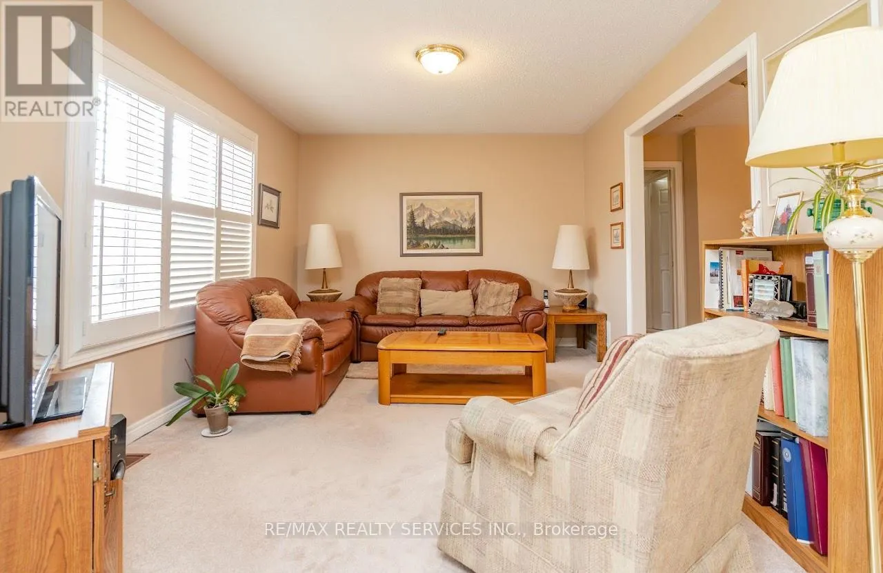 7 - 13 AMBERHILL TRAIL