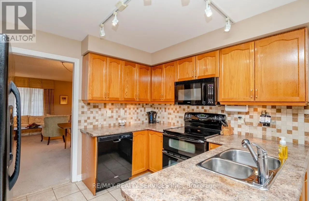 7 - 13 AMBERHILL TRAIL