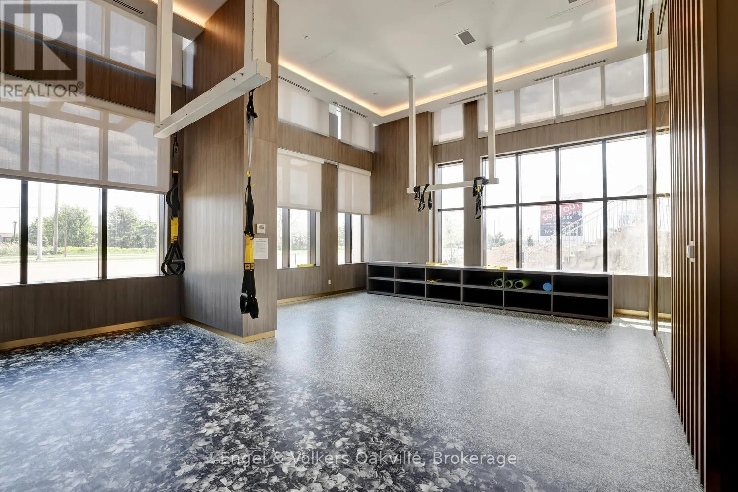 309 - 405 DUNDAS STREET W, #309