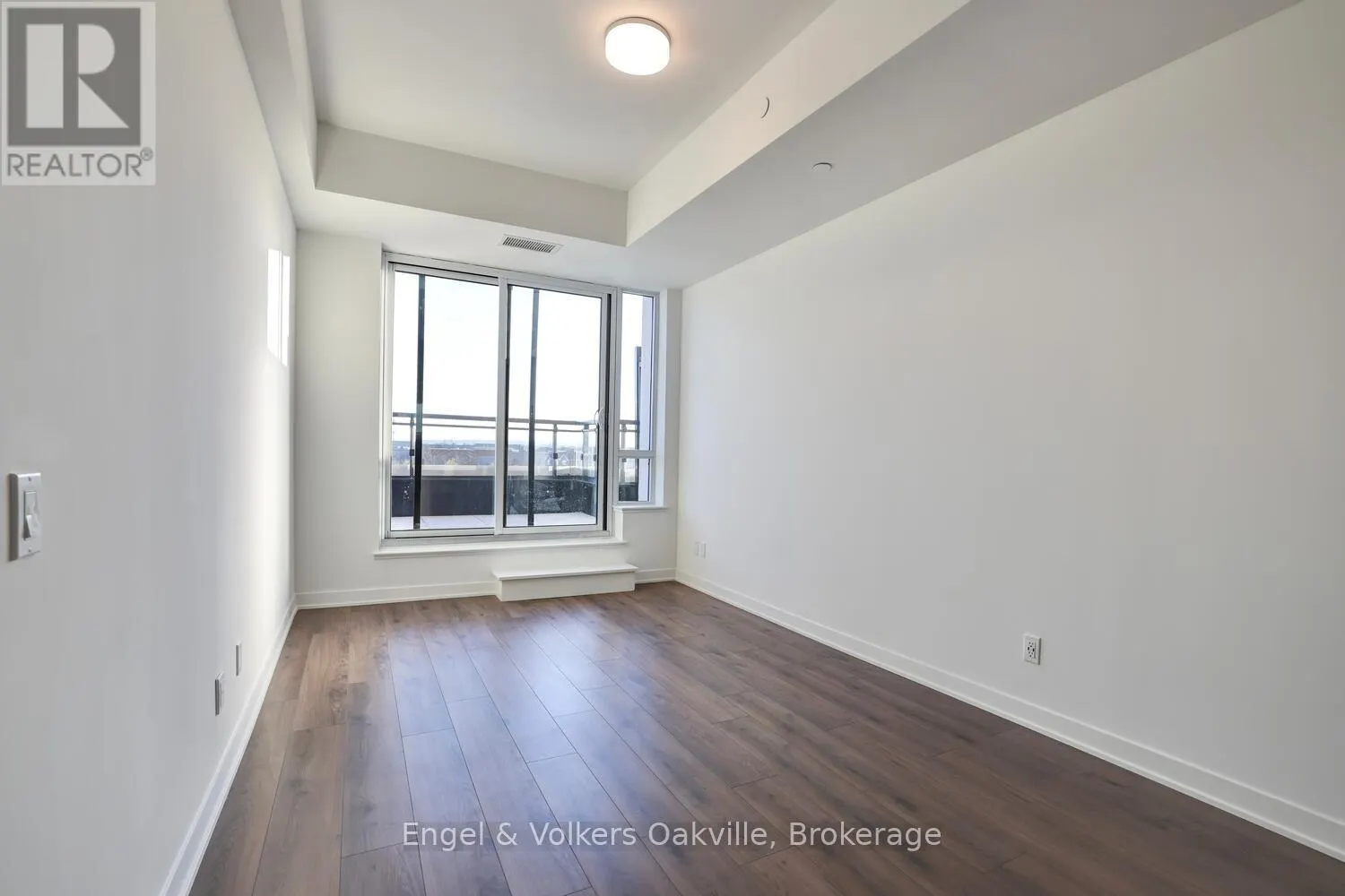 309 - 405 DUNDAS STREET W, #309