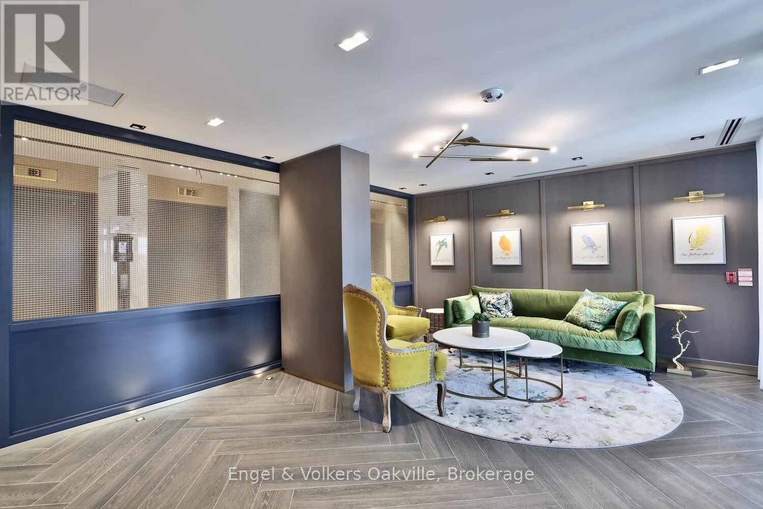 309 - 405 DUNDAS STREET W, #309