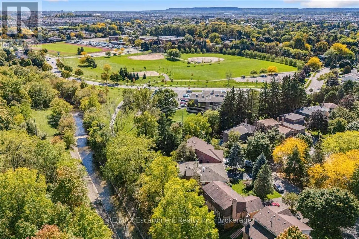 346 KINGSWAY PLACE