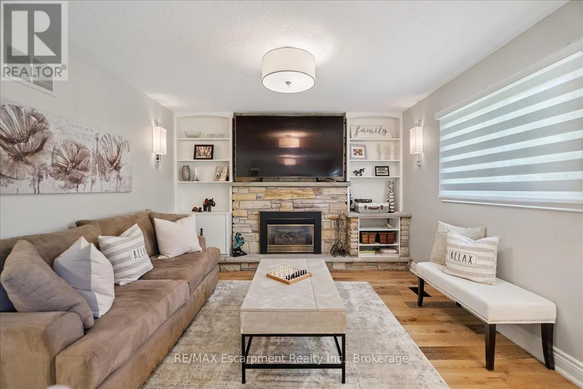 346 KINGSWAY PLACE