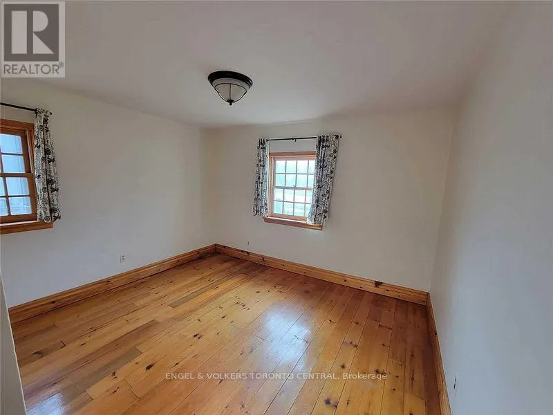 1327 MINEOLA GARDENS