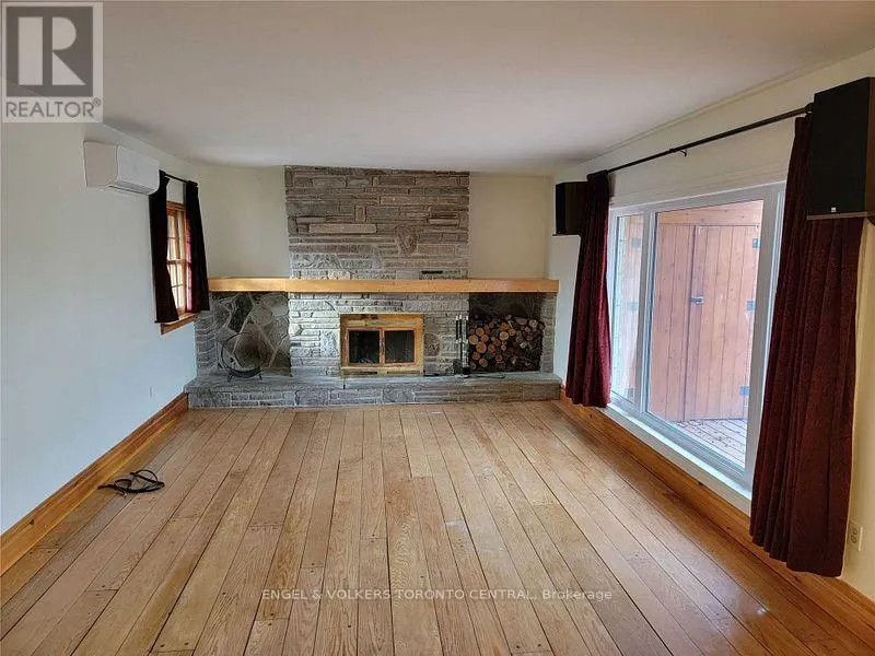 1327 MINEOLA GARDENS