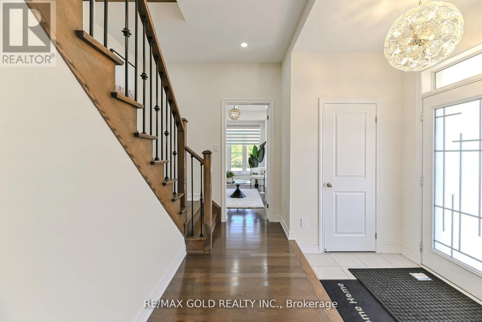 59 COBRIZA CRESCENT