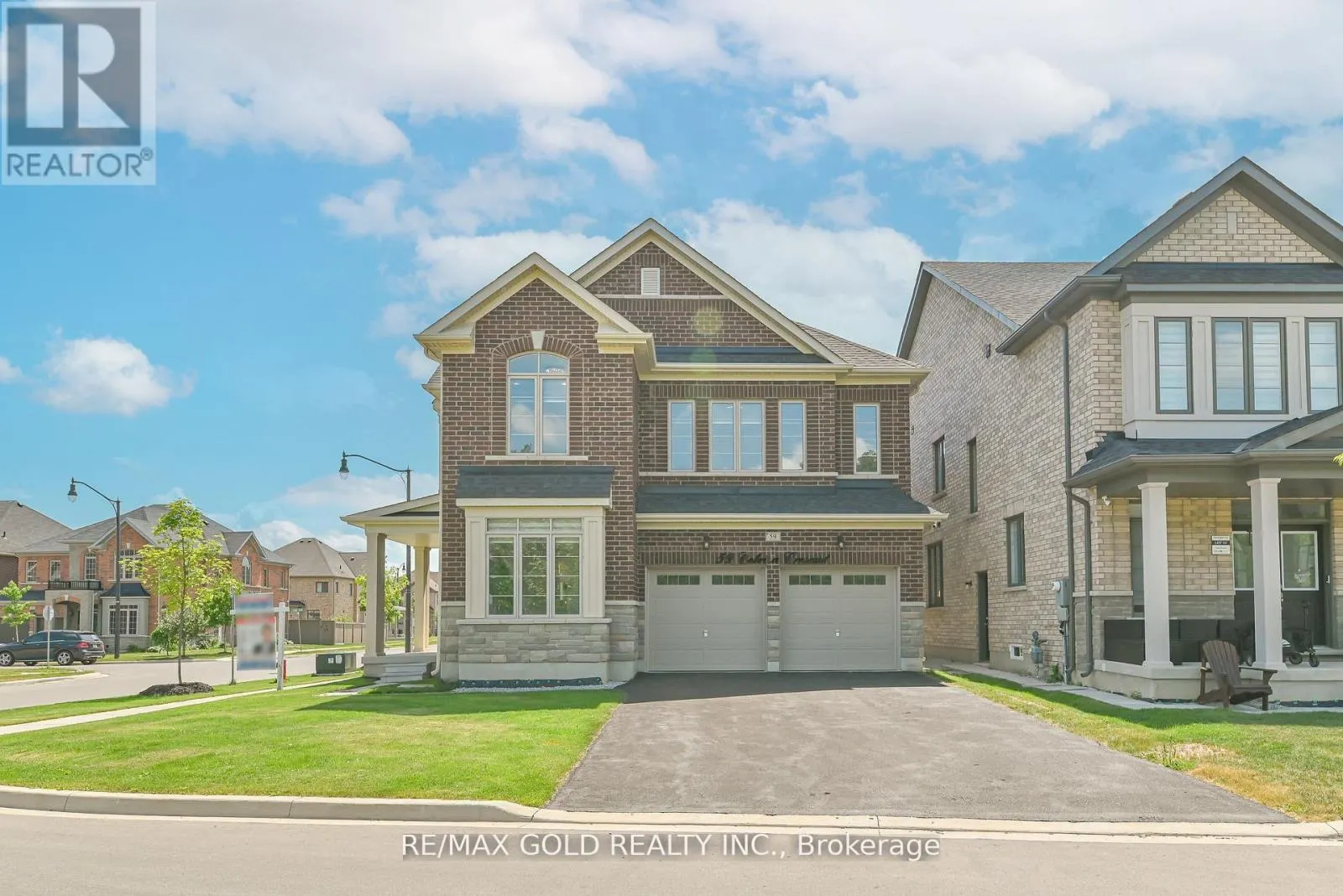 59 COBRIZA CRESCENT