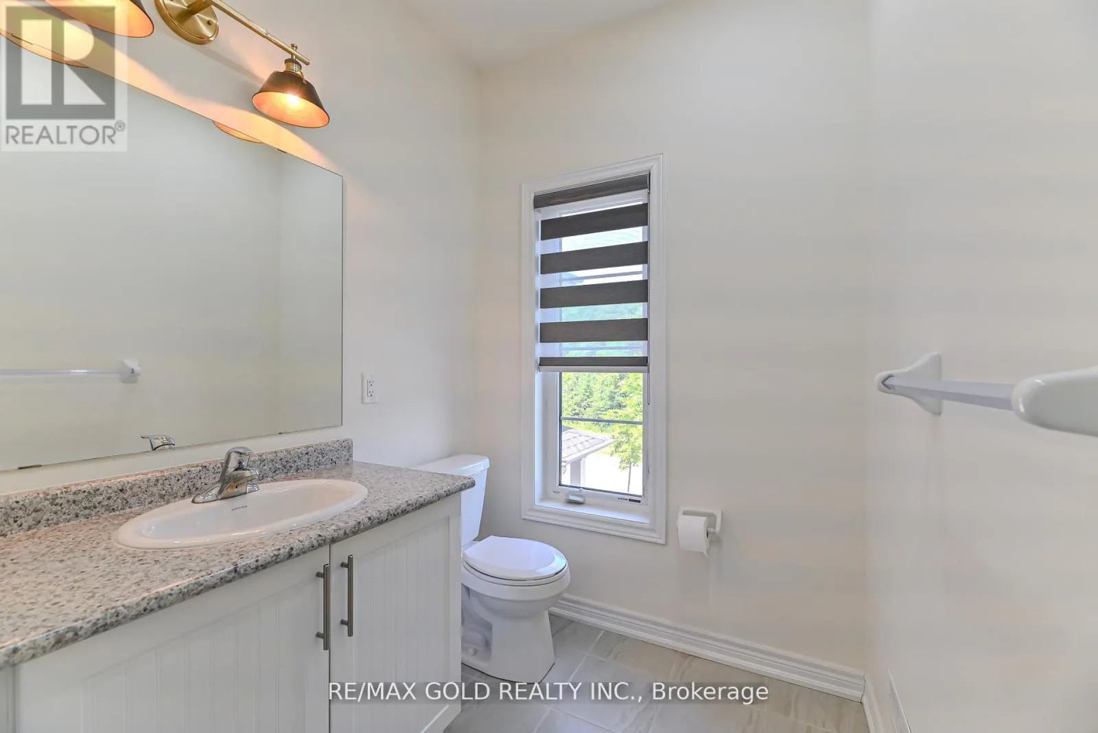 59 COBRIZA CRESCENT