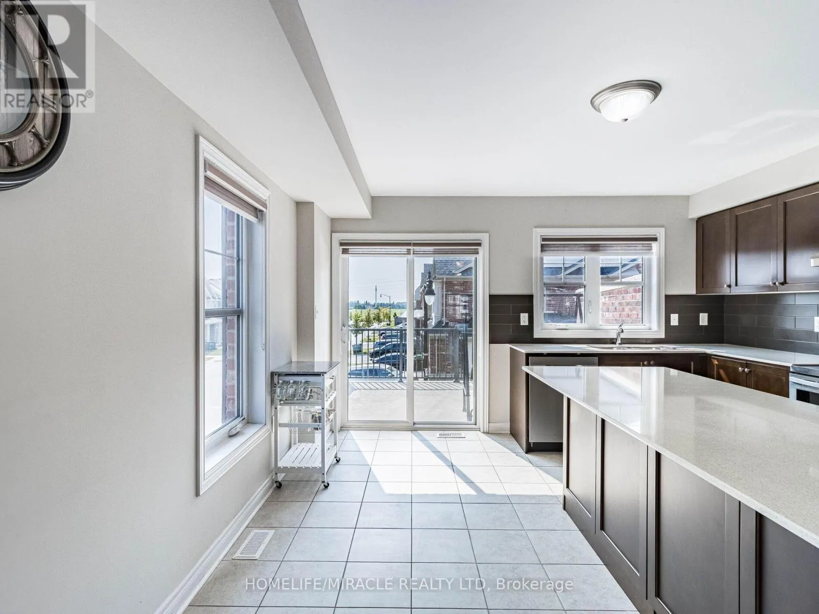 43 FINEGAN CIRCLE