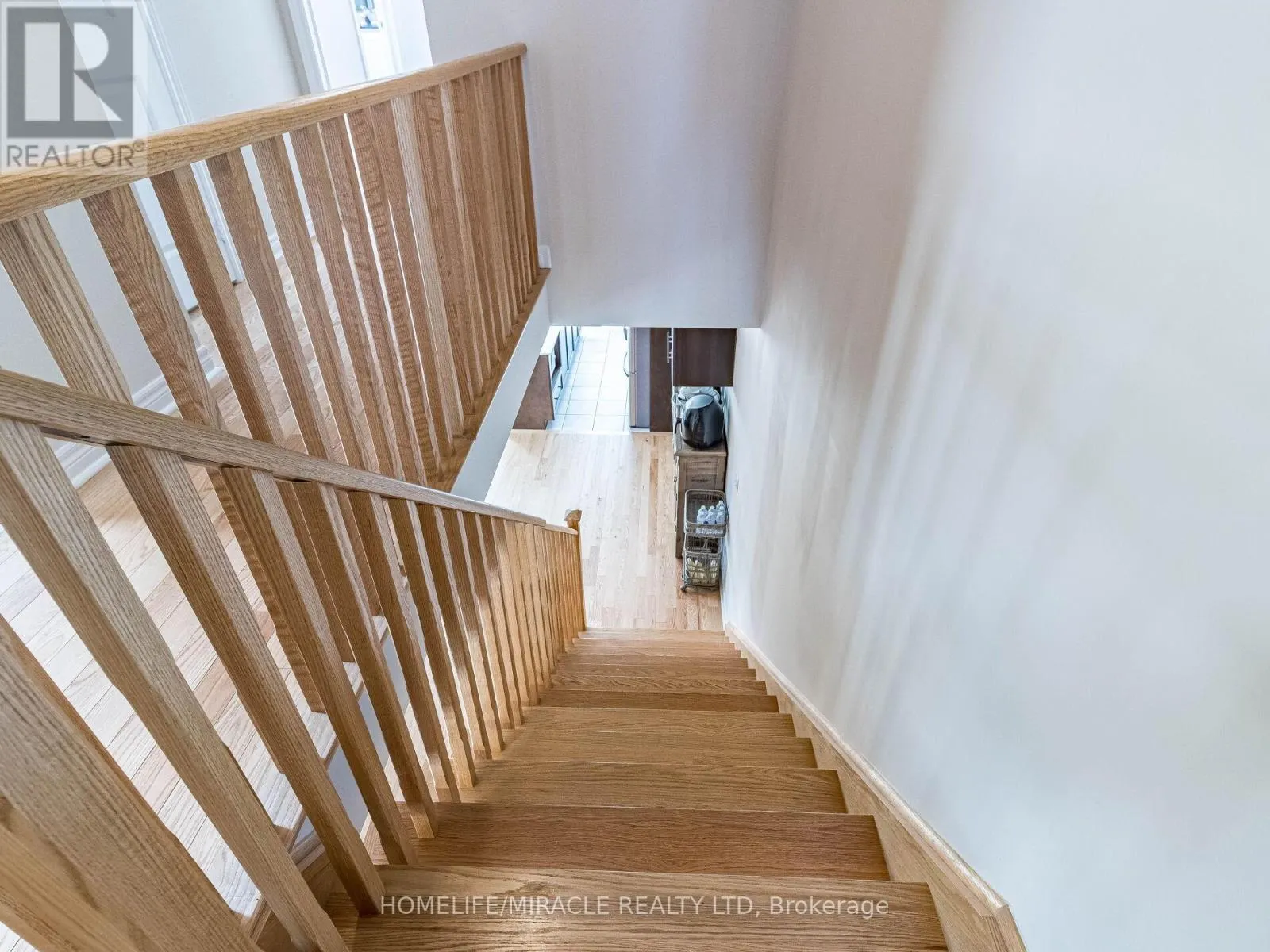 43 FINEGAN CIRCLE