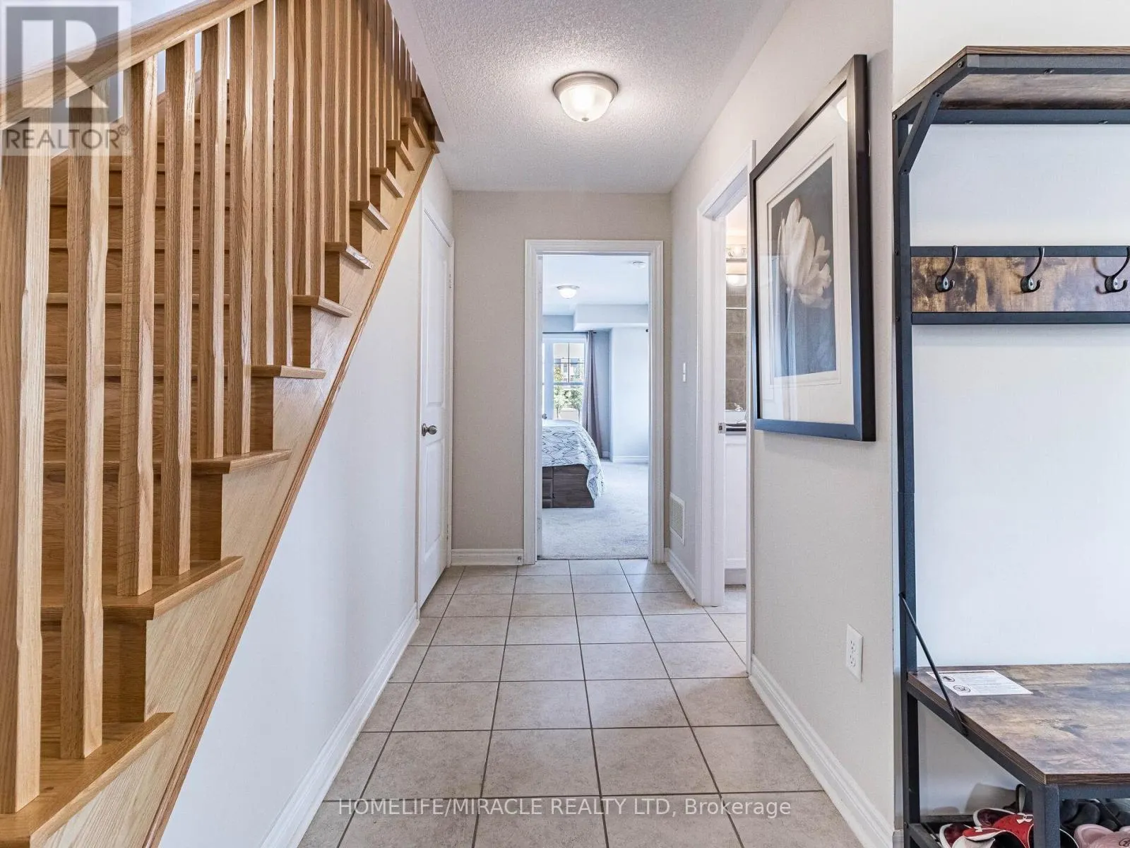 43 FINEGAN CIRCLE