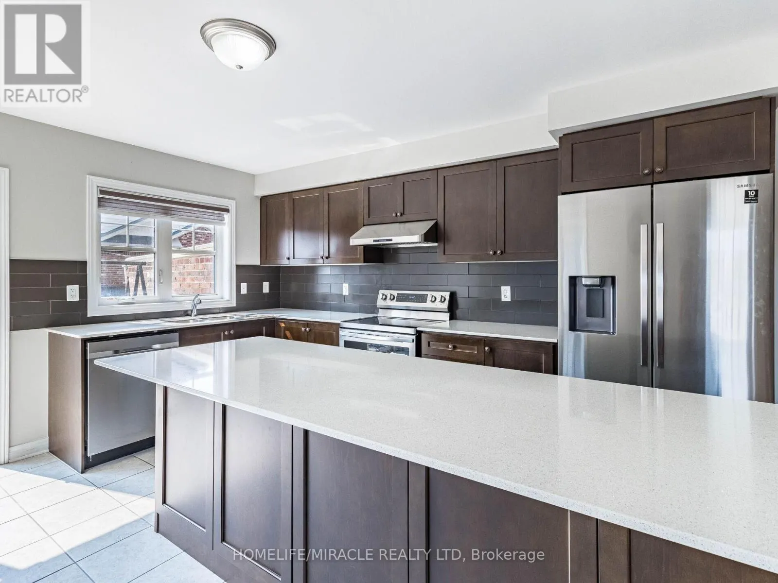 43 FINEGAN CIRCLE