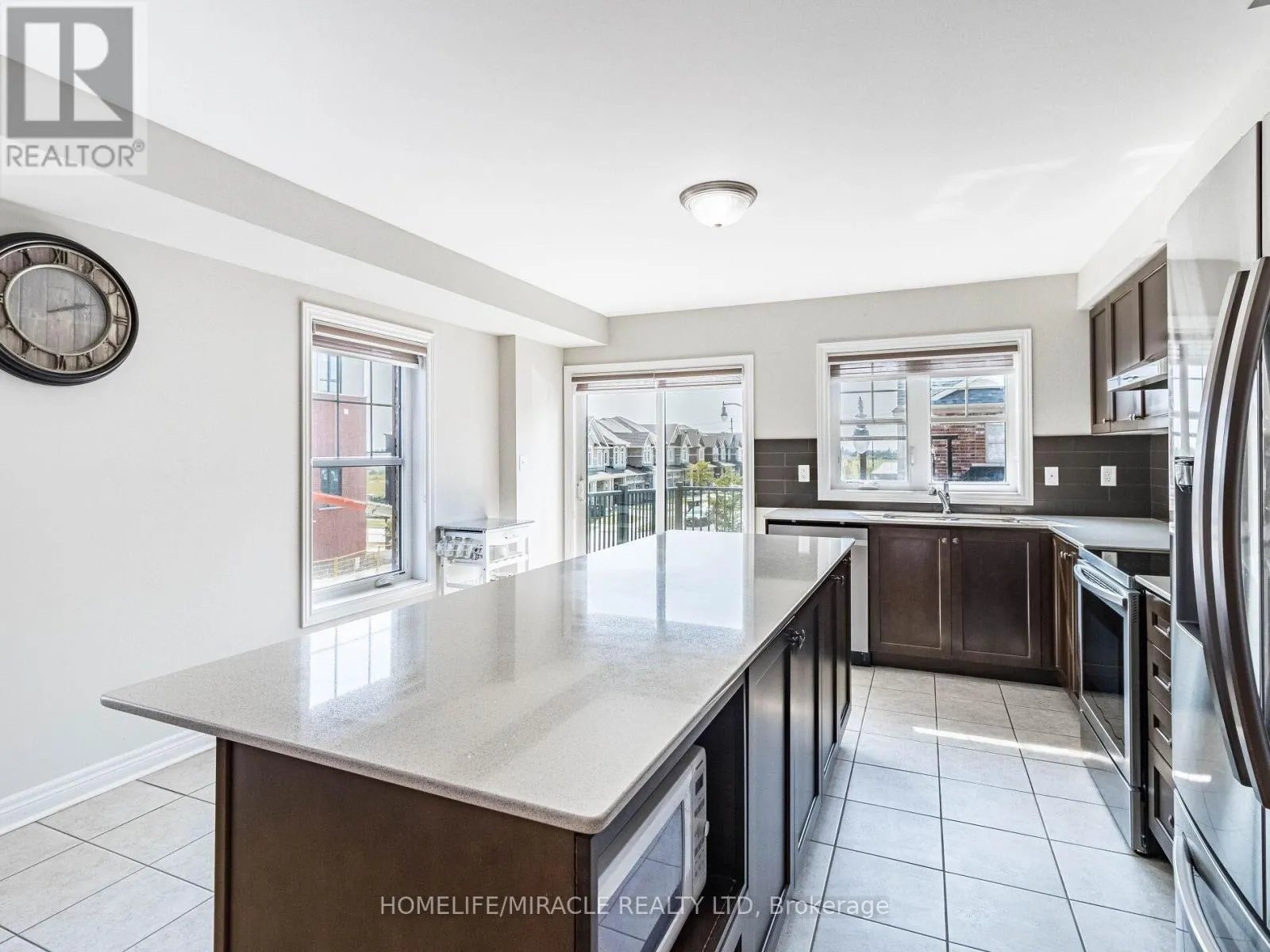 43 FINEGAN CIRCLE