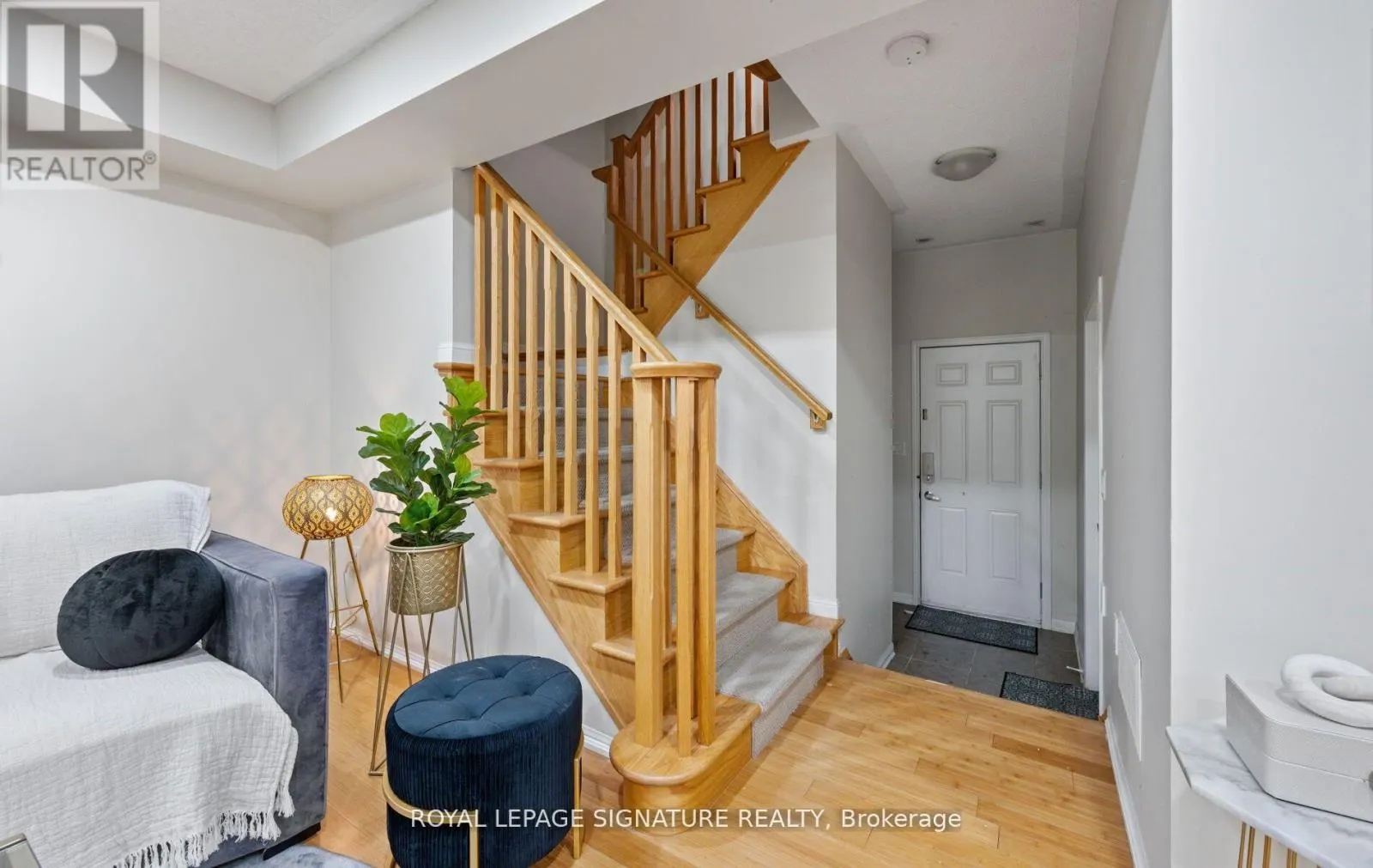 656 SCOTT BOULEVARD