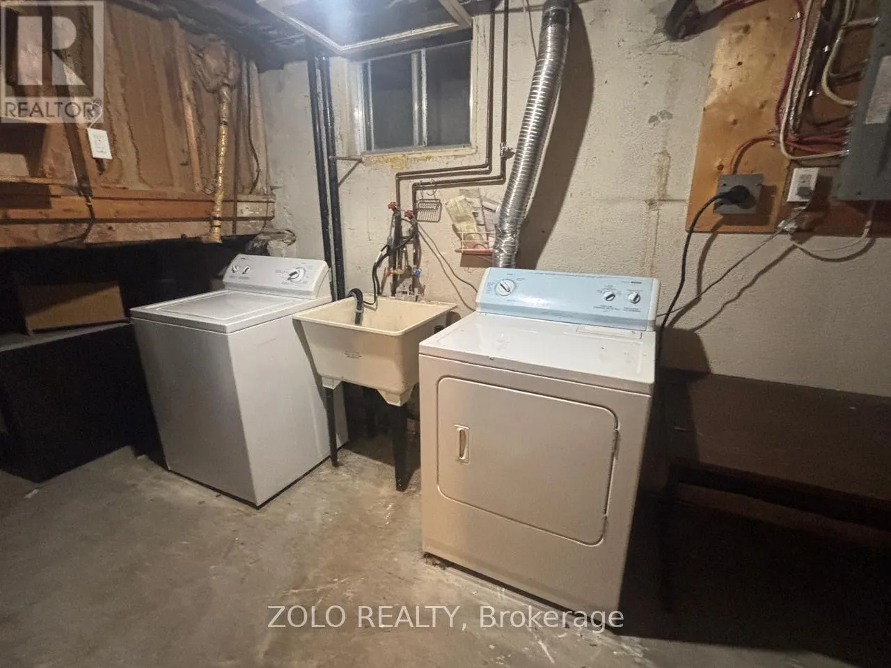 3217 MOONEE ROAD