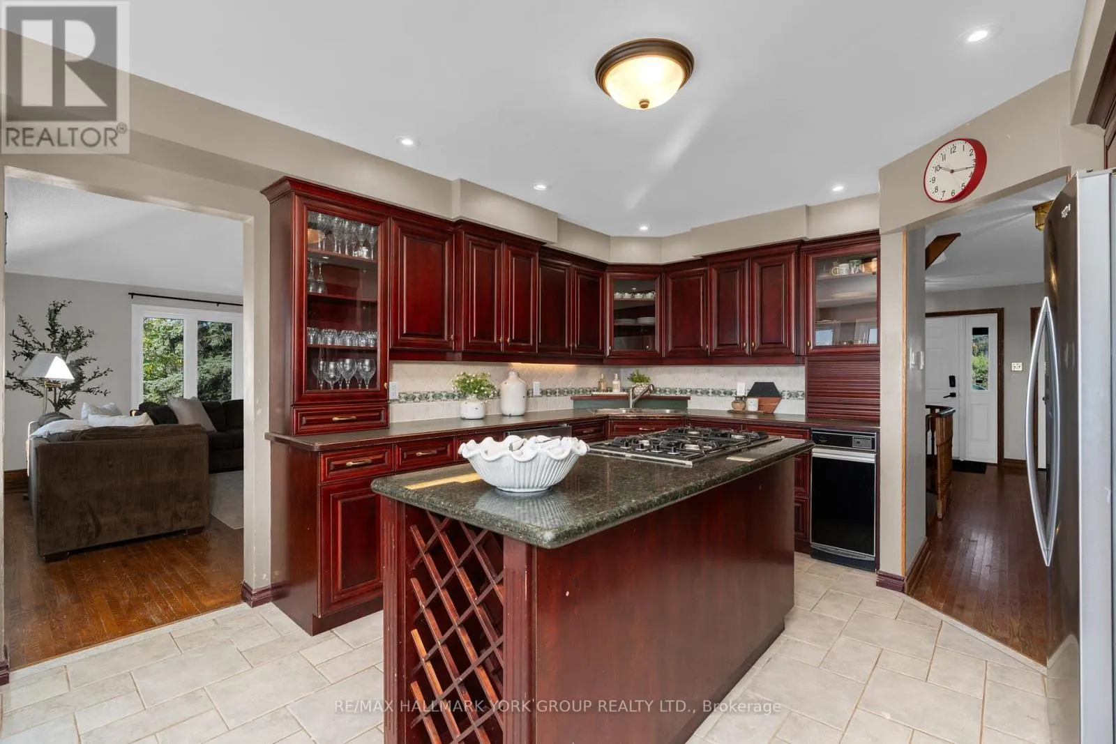 33 MATSON DRIVE