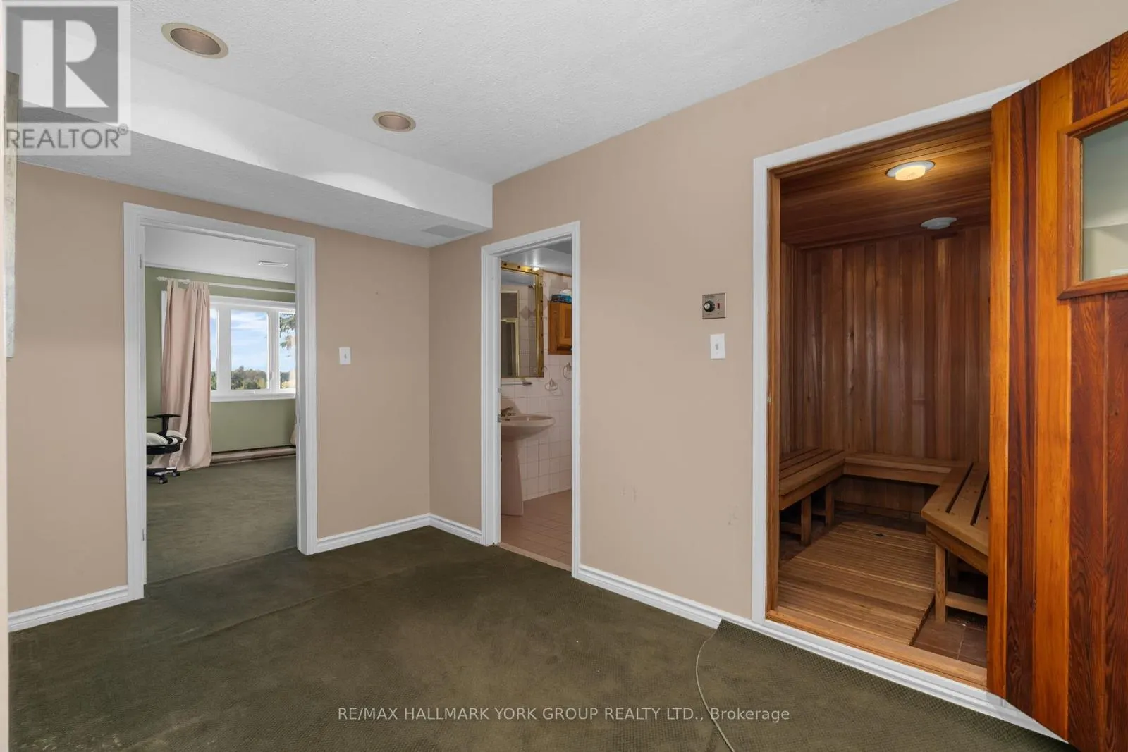 33 MATSON DRIVE