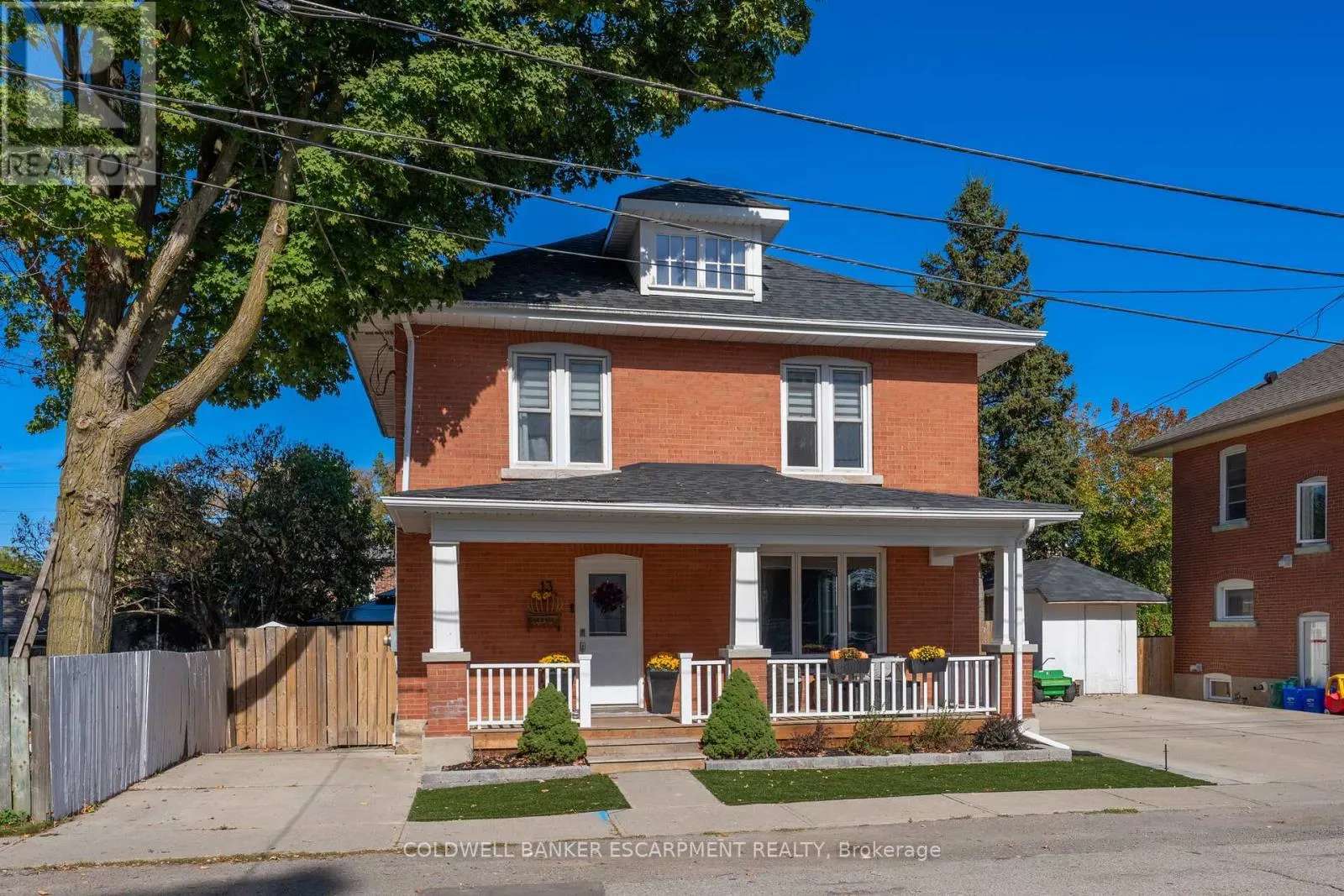 13 WILBUR STREET