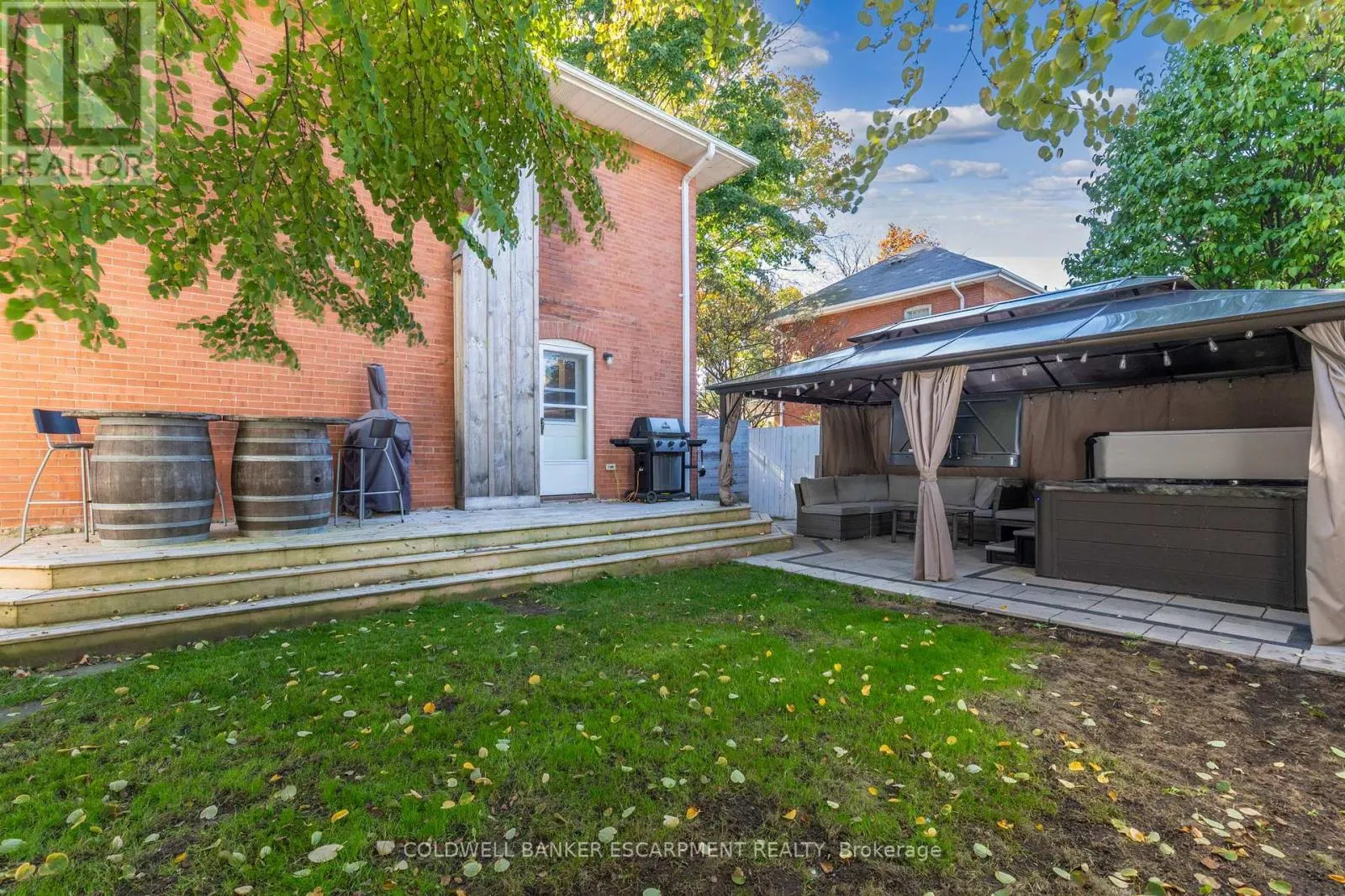 13 WILBUR STREET