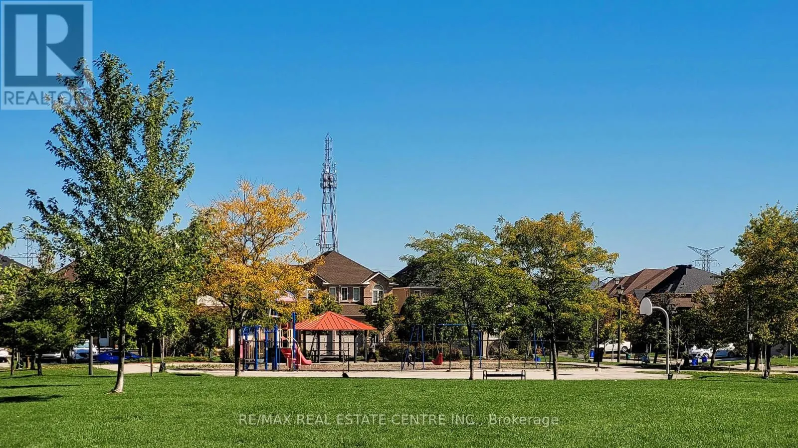 204 - 1380 MAIN STREET E