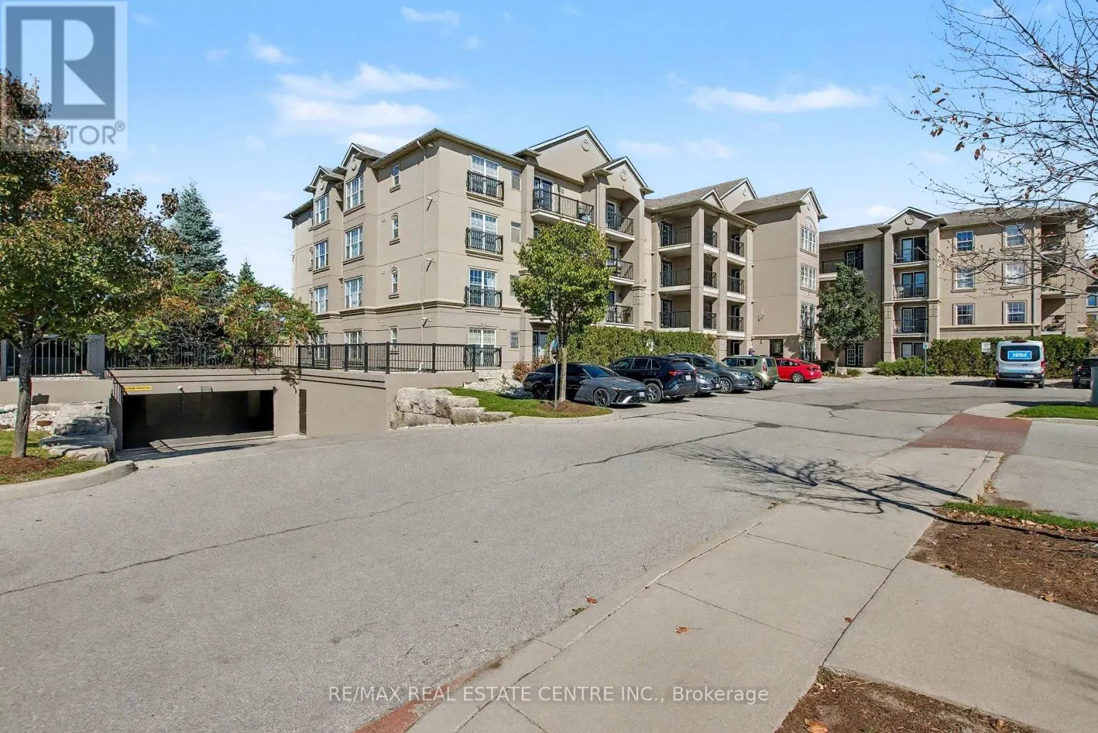 204 - 1380 MAIN STREET E