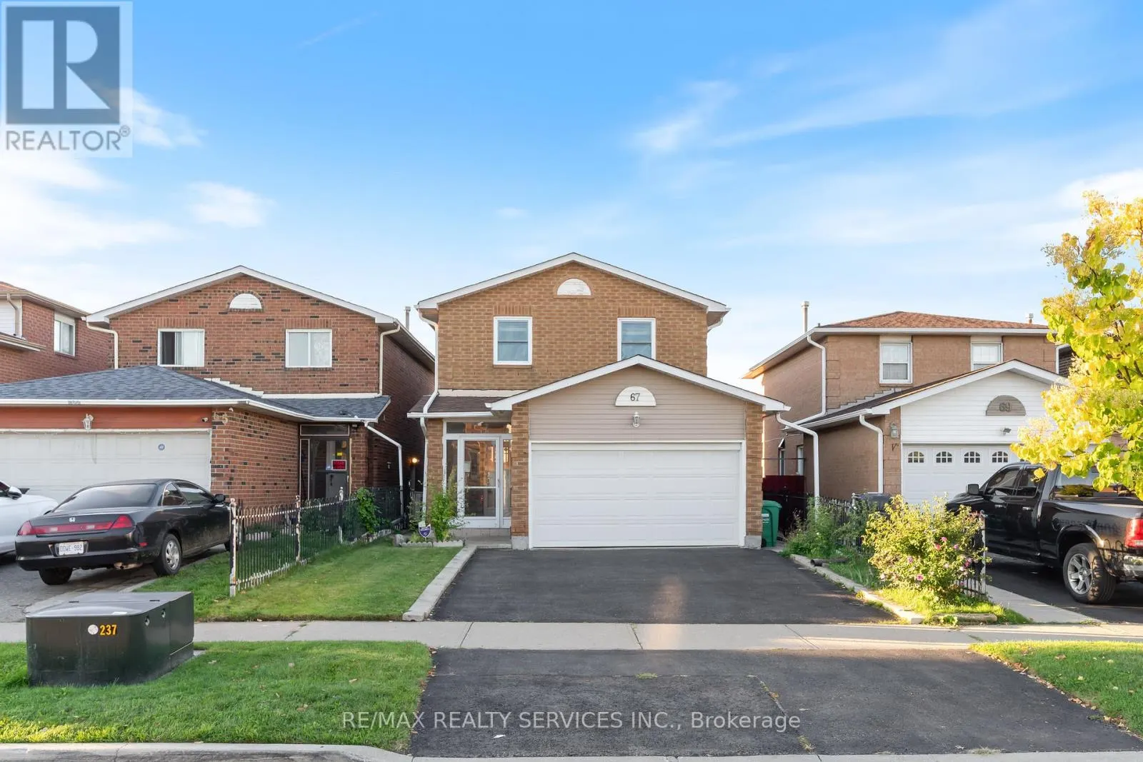 67 WILDERCROFT AVENUE