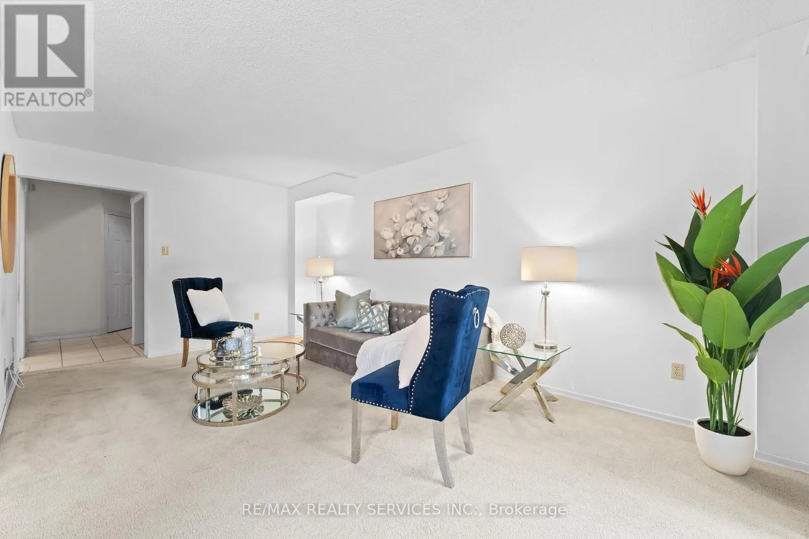 67 WILDERCROFT AVENUE