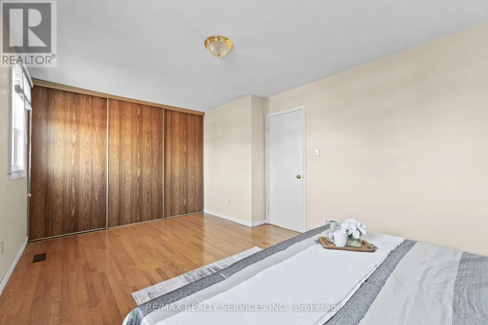 67 WILDERCROFT AVENUE