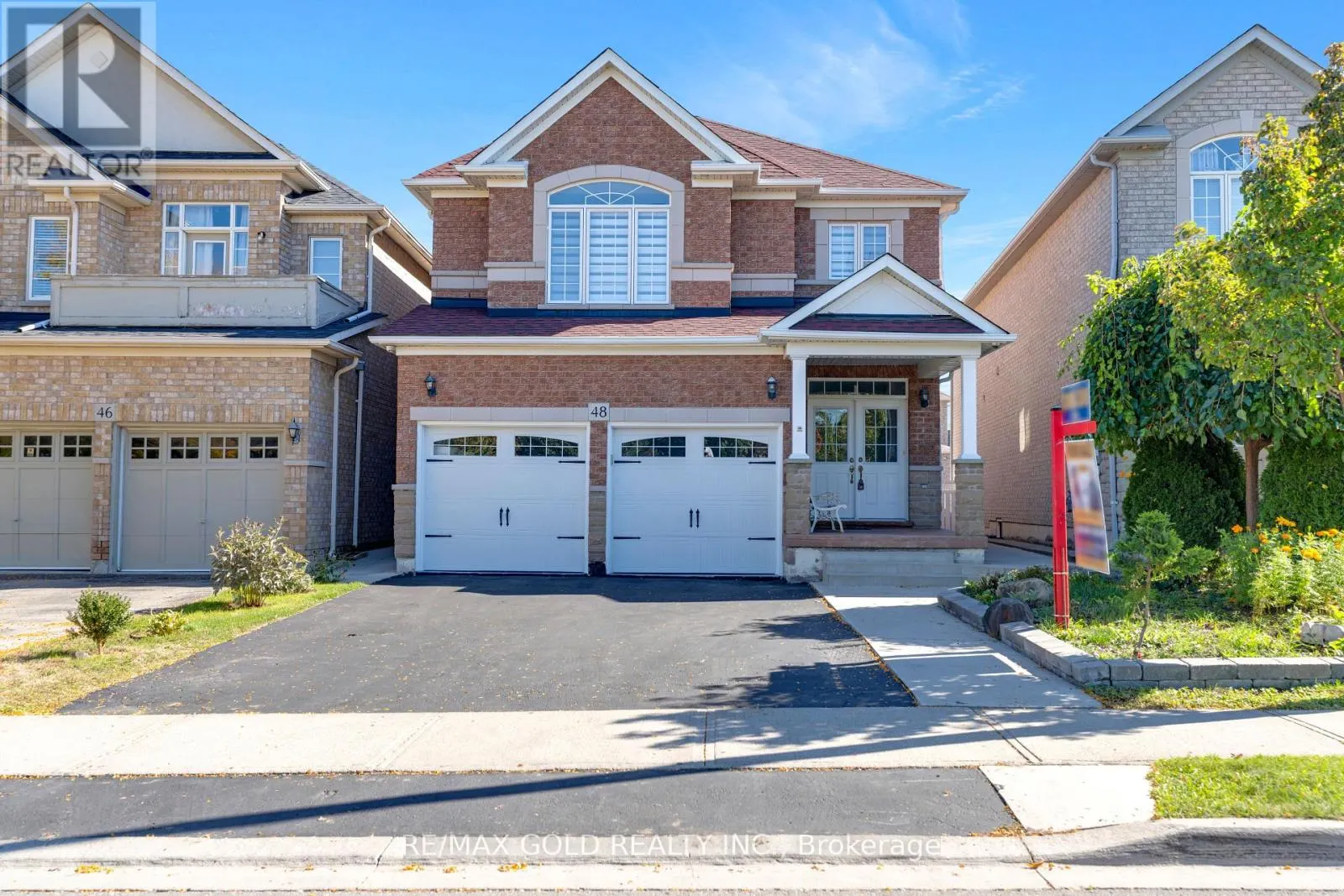 48 FOUNTAINVIEW WAY