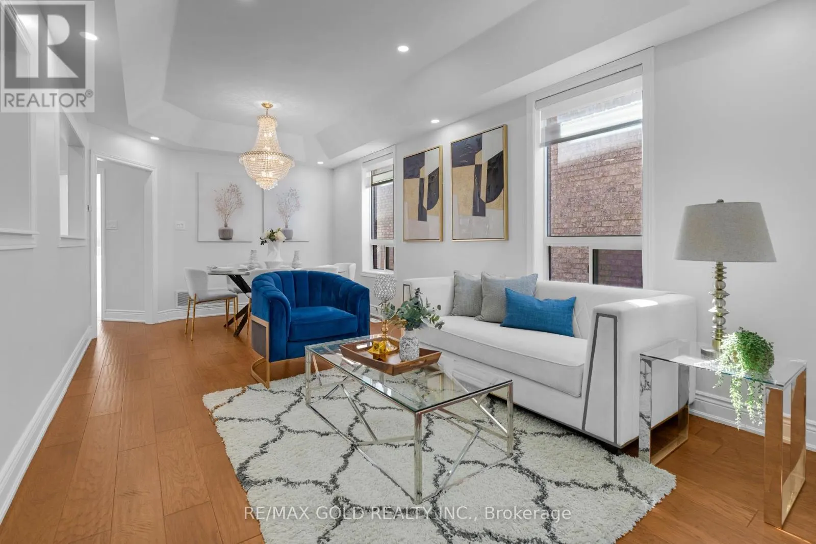 48 FOUNTAINVIEW WAY