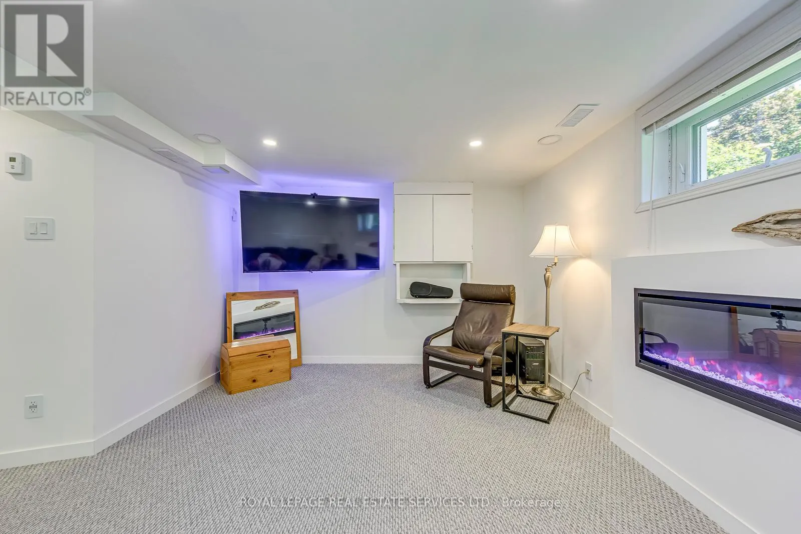 2257 WISEMAN COURT