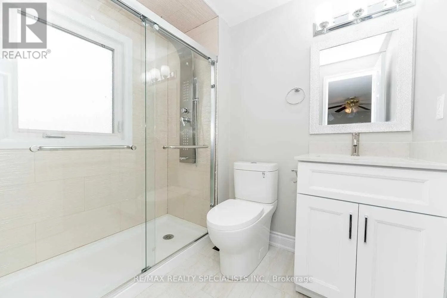 UPPER - 10 SANDMERE AVENUE
