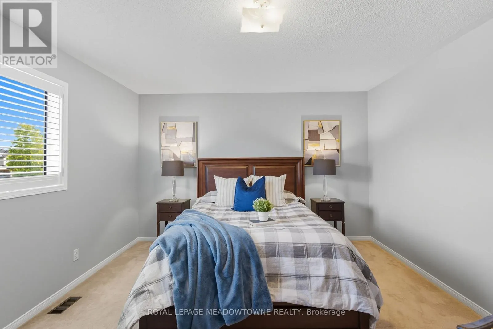 1220 TURNER DRIVE