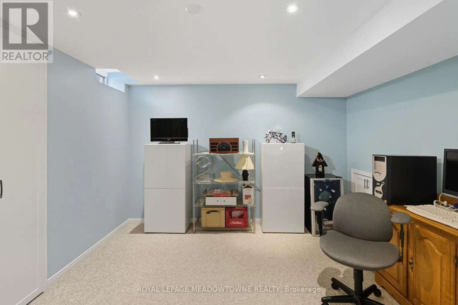 1220 TURNER DRIVE