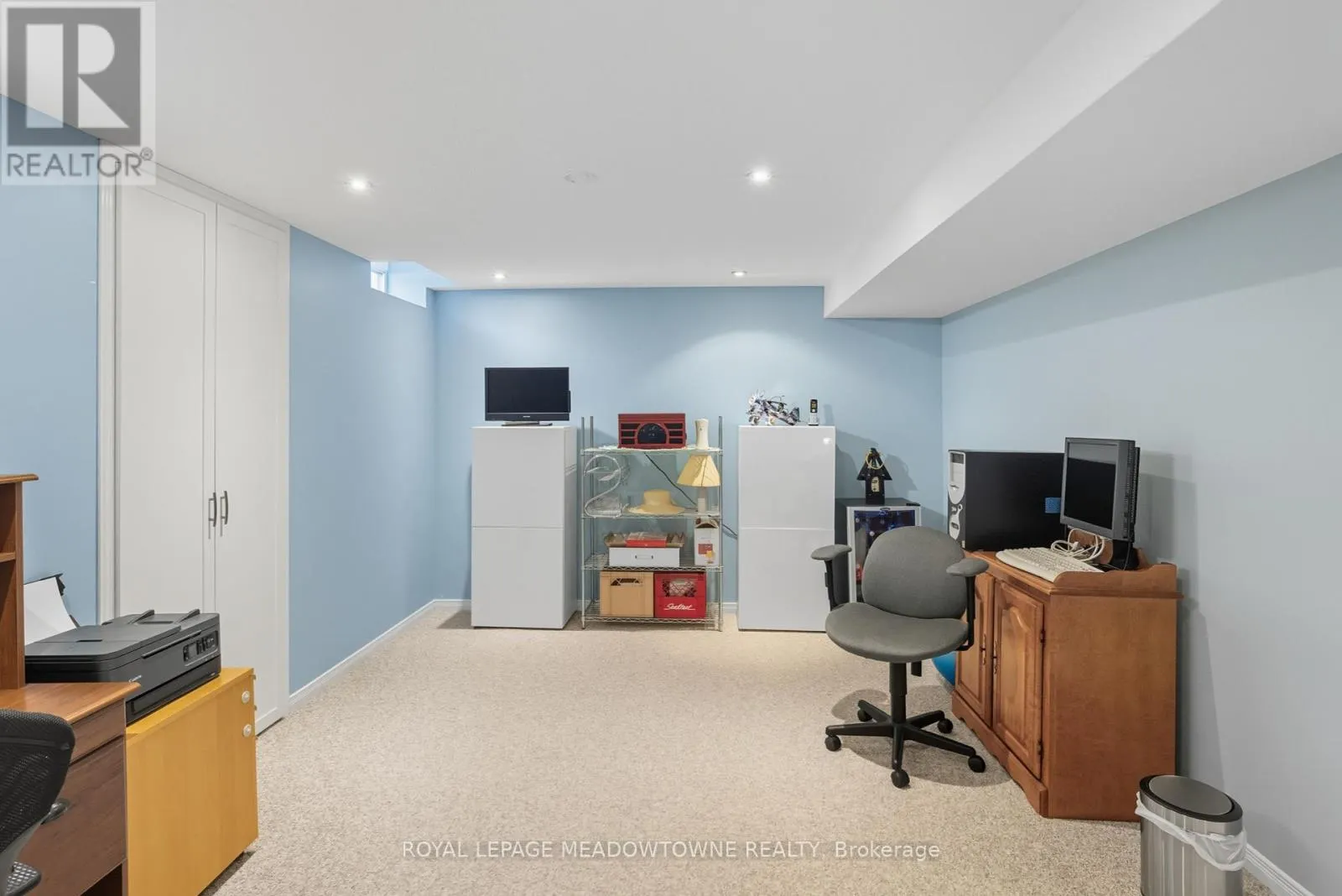 1220 TURNER DRIVE