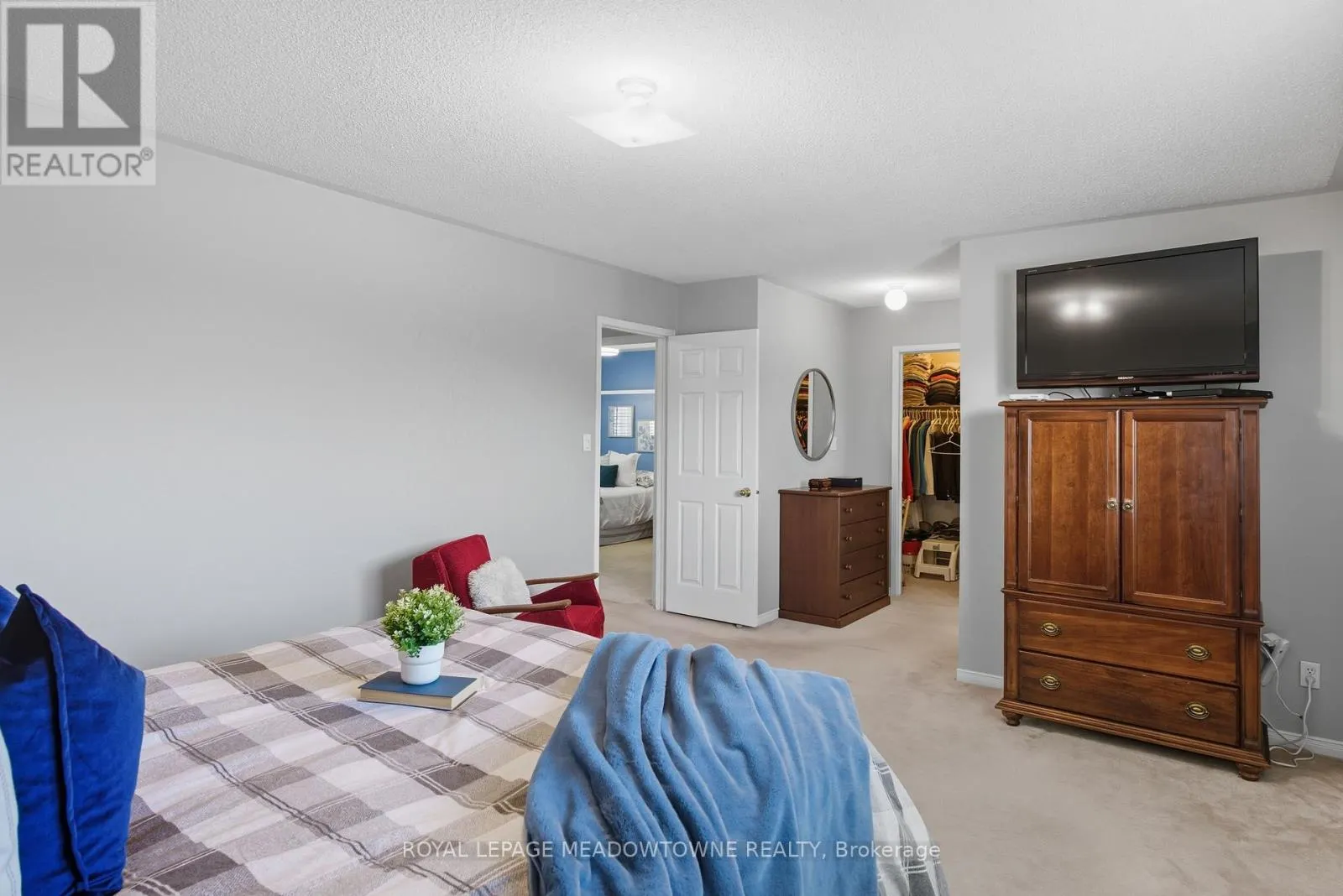 1220 TURNER DRIVE
